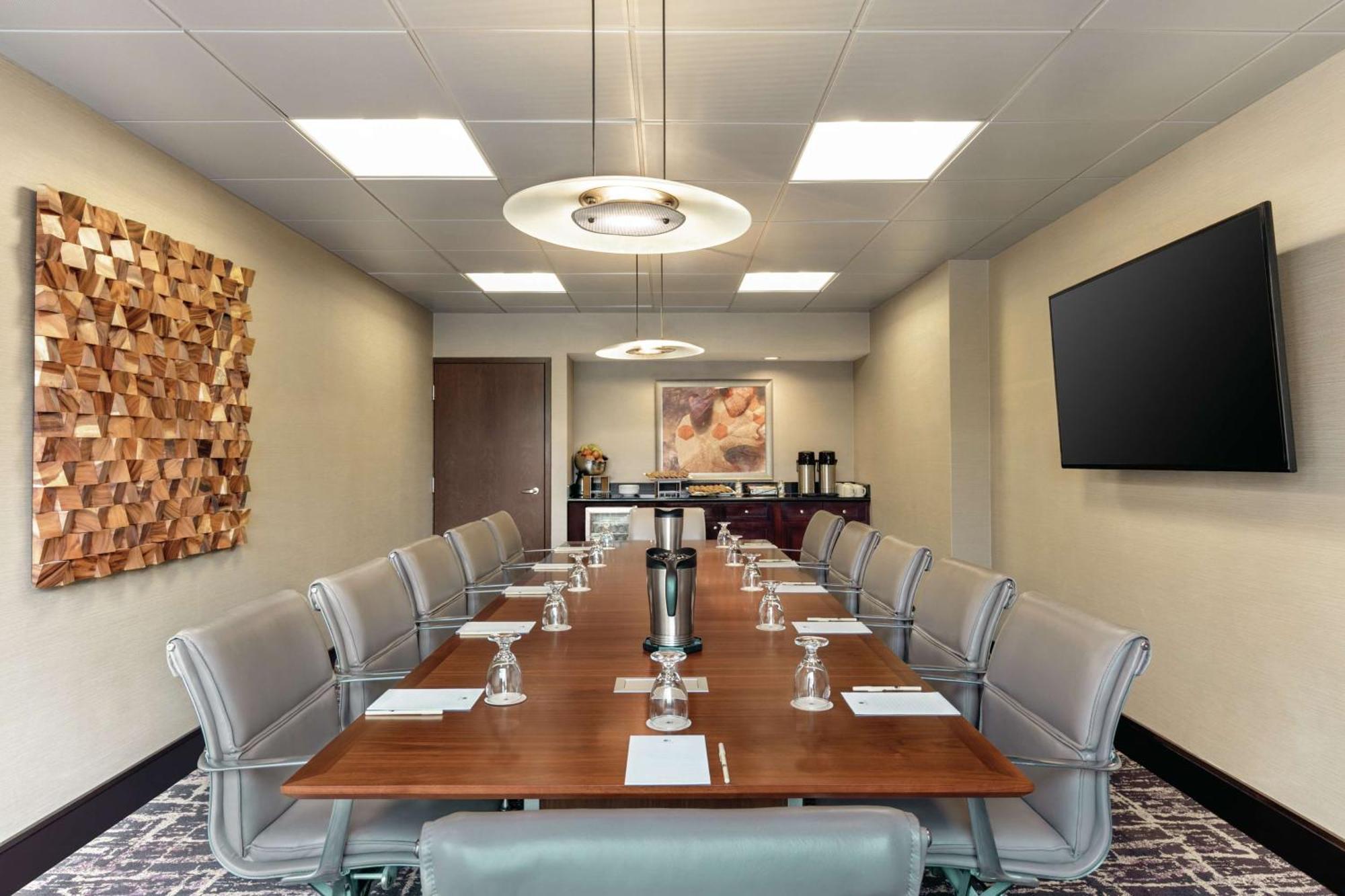 Doubletree By Hilton Atlanta Northeast/northlake