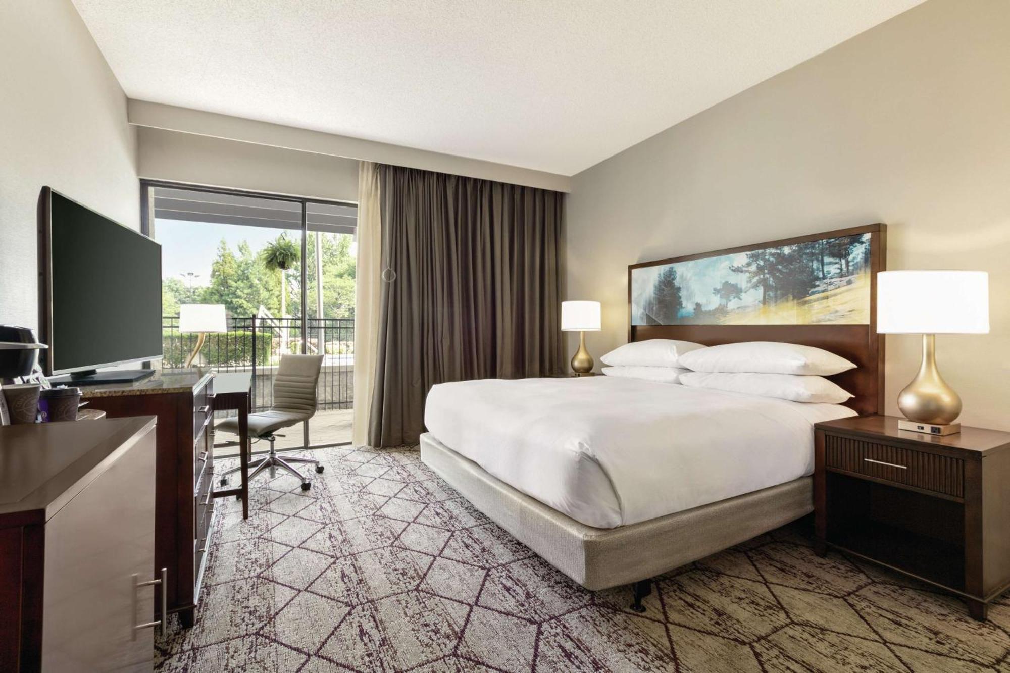 Doubletree By Hilton Atlanta Northeast/northlake