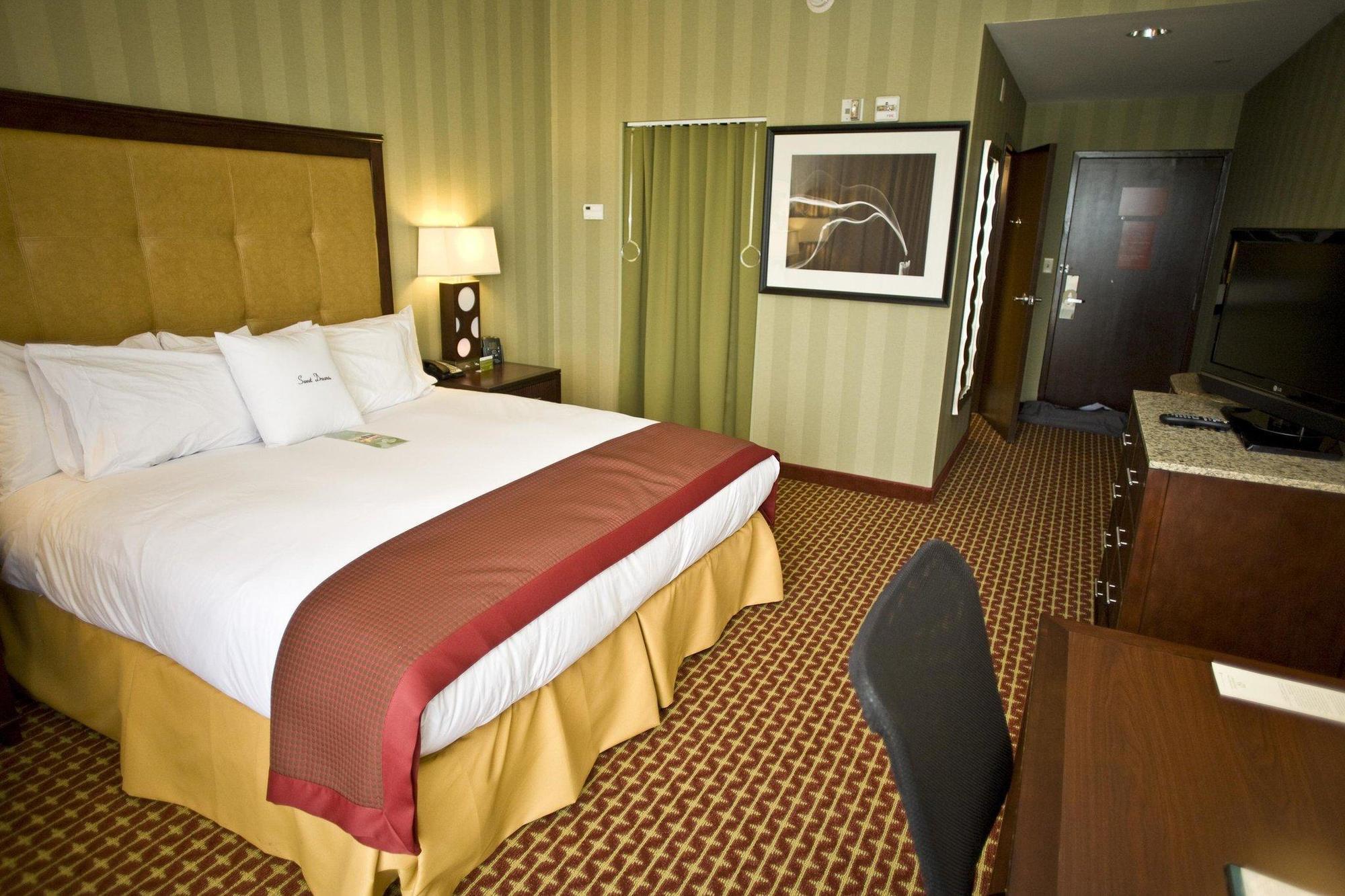 Doubletree By Hilton Atlanta Northeast/northlake Tucker