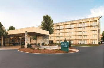 Doubletree By Hilton Atlanta Northeast/northlake Tucker