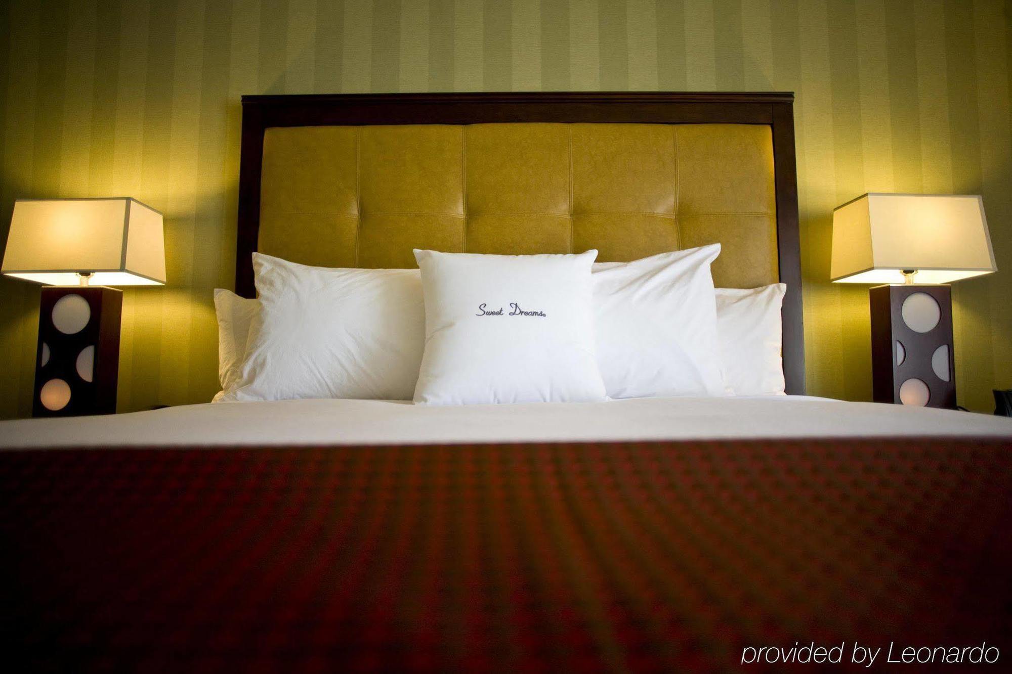 Hotel Doubletree By Hilton Atlanta Northeast/northlake 4*