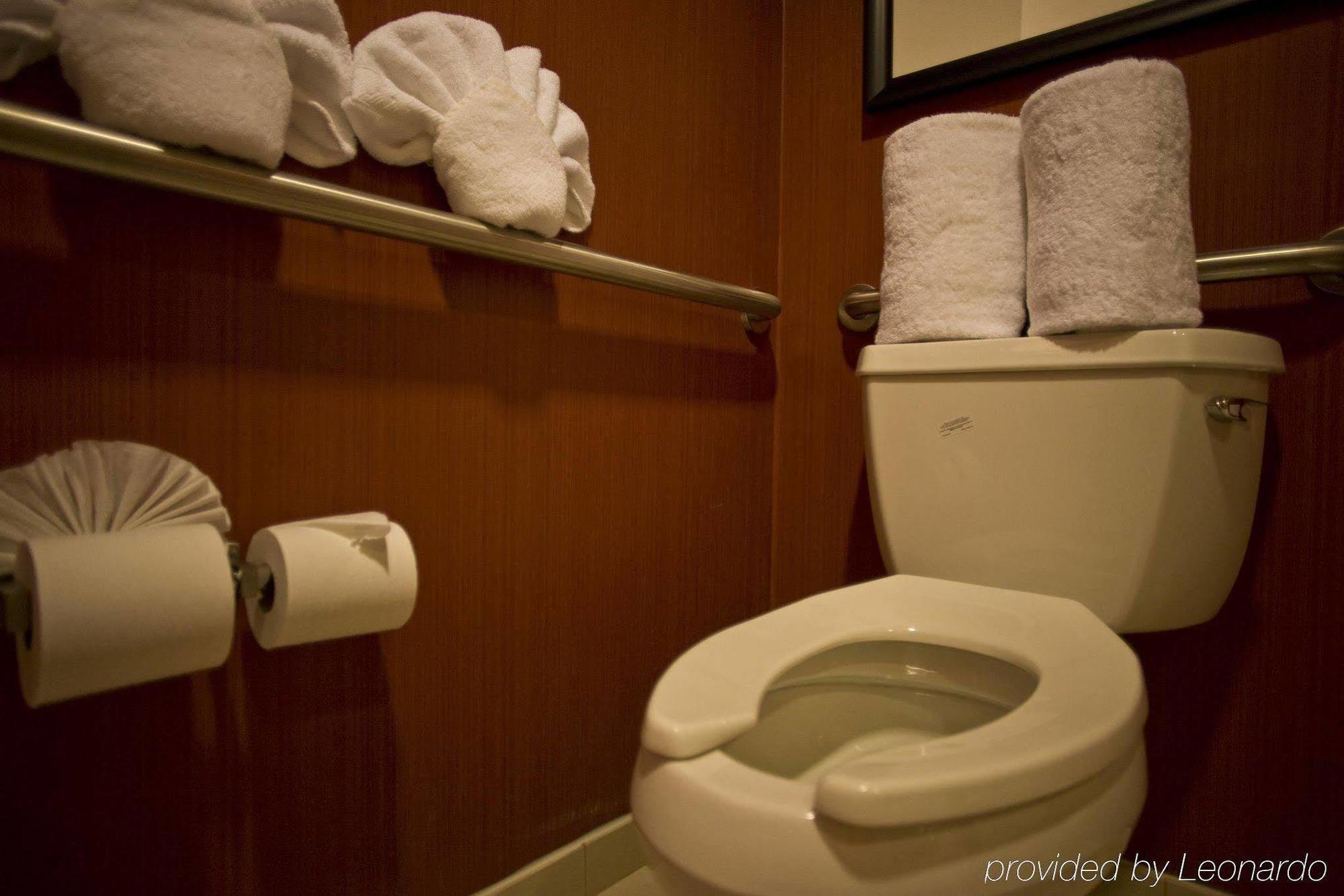 Doubletree By Hilton Atlanta Northeast/northlake Hotel Tucker