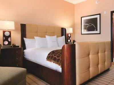 Hotel Doubletree By Hilton Atlanta Northeast/northlake 4*