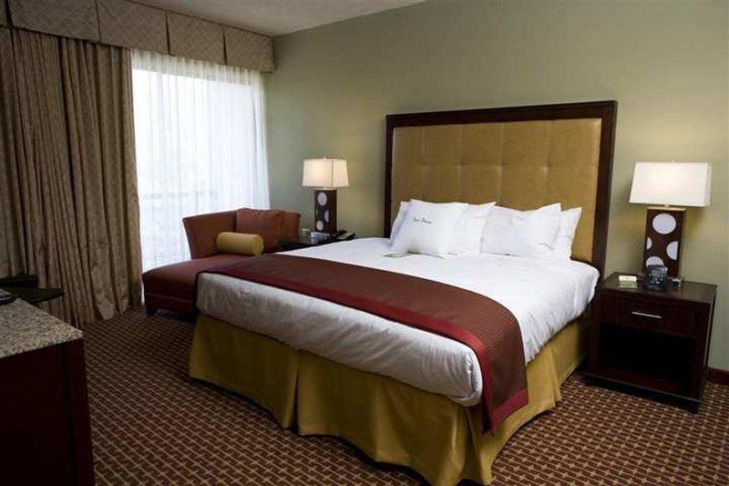 Doubletree By Hilton Atlanta Northeast/northlake 4* Tucker