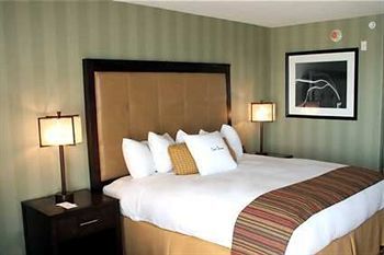 Hotel Doubletree By Hilton Atlanta Northeast/northlake 4*