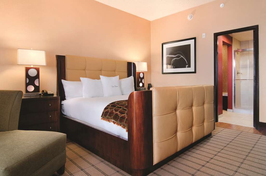Hotel Doubletree By Hilton Atlanta Northeast/northlake
